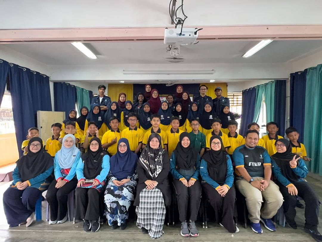 Program SULAM - Solid and Scheduled Waste Management bagi Program Sarjana Muda Teknologi Kejuruteraan (Tenaga &amp; Persekitaran), Fakulti Teknologi Kejuruteraan Awam, UMPSA bertempat di SK Indera Mahkota Utama, Kuantan, Pahang pada 25 Jun 2025